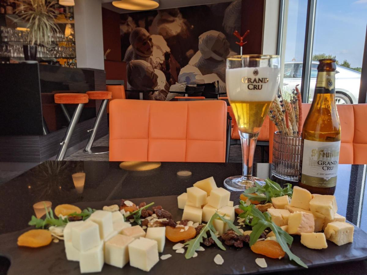 Orange Hotel Ла-Лувьер Экстерьер фото