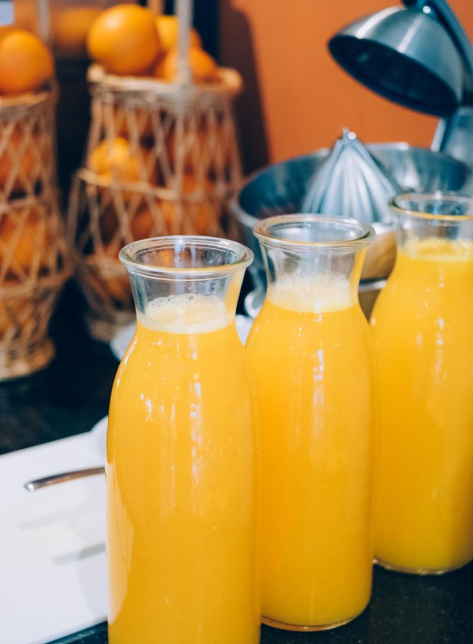 Orange Hotel Ла-Лувьер Экстерьер фото
